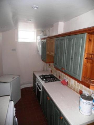  Image of 2 Bedroom Terraced to rent at Portland, DT5 1JQ