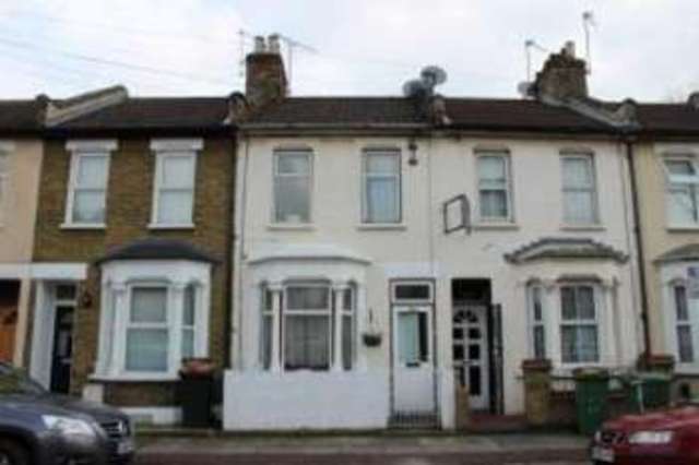  Image of 2 Bedroom Terraced for sale at London  Stratford, E15 4DF