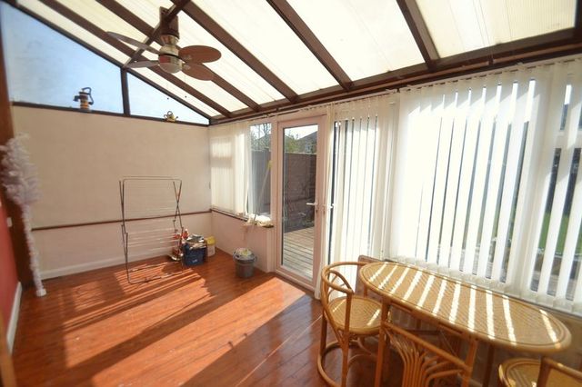  Image of 3 Bedroom Terraced to rent at Lyndhurst Gardens  Barking, IG11 9YB