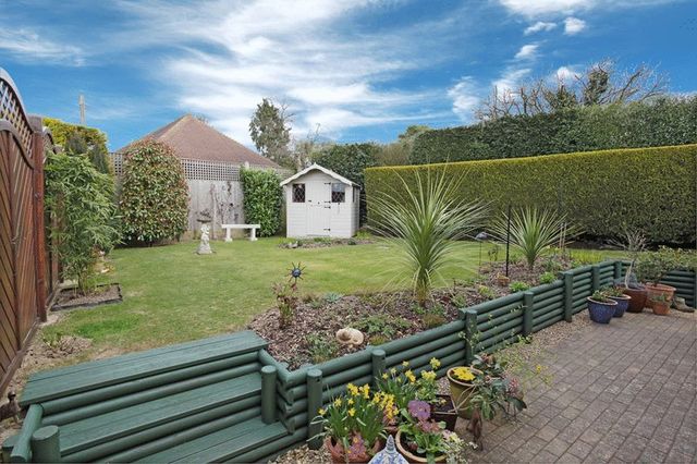  Image of 2 Bedroom Detached for sale at Millwood Close Maresfield Uckfield, TN22 3AT