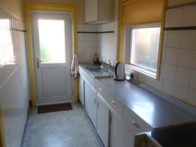  Image of 3 Bedroom Semi-Detached to rent at Southport, PR8 4EL