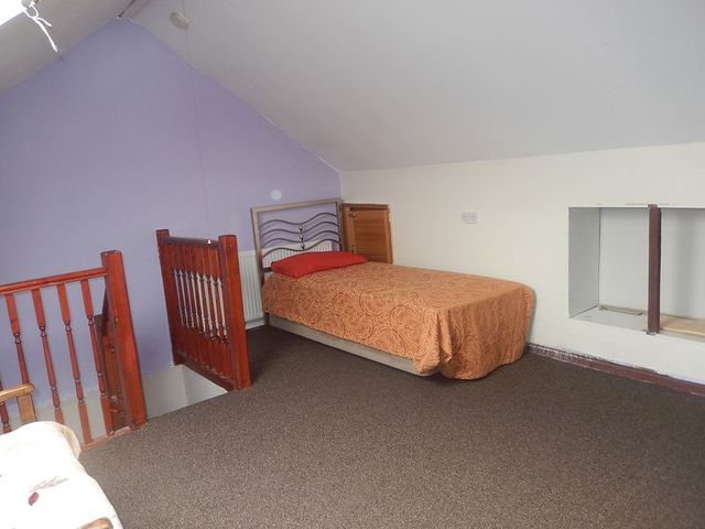  Image of 5 Bedroom Terraced to rent at Ninian Park Road  Cardiff, CF11 6HY