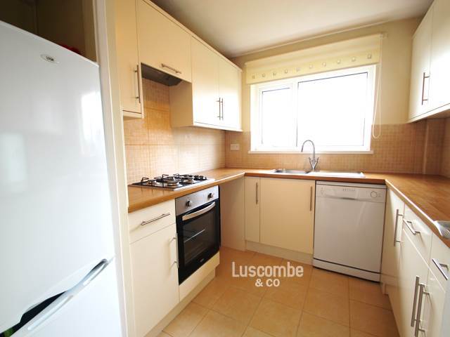  Image of 2 Bedroom Detached to rent at Rogerstone Newport Newport, NP10 0AA