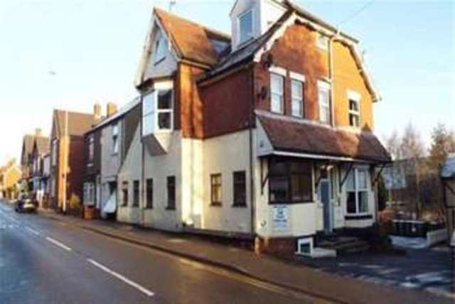  Image of 2 Bedroom Flat to rent at Cannock, WS12 4DL