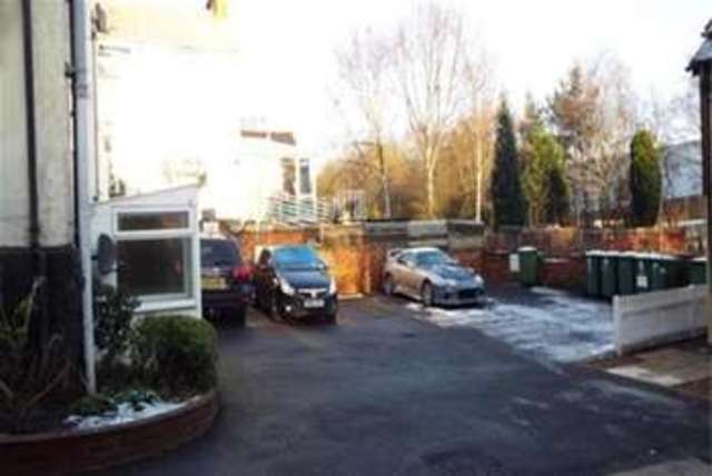  Image of 2 Bedroom Flat to rent at Cannock, WS12 4DL