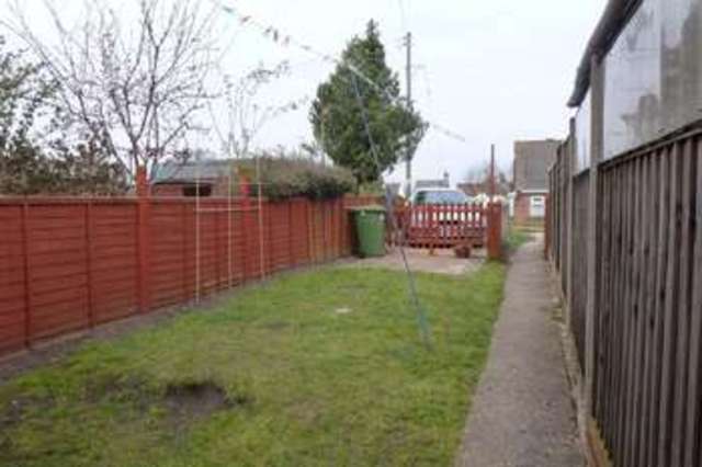 Image of 2 Bedroom Detached to rent at Oulton Broad Lowestoft, NR32 3LN