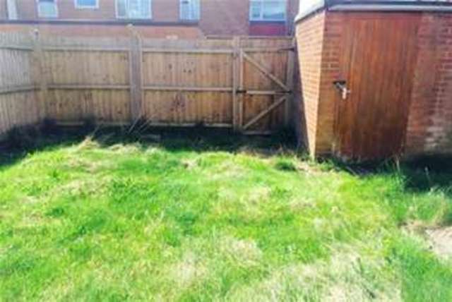  Image of 3 Bedroom Property to rent at Aylesbury, HP21 8QB