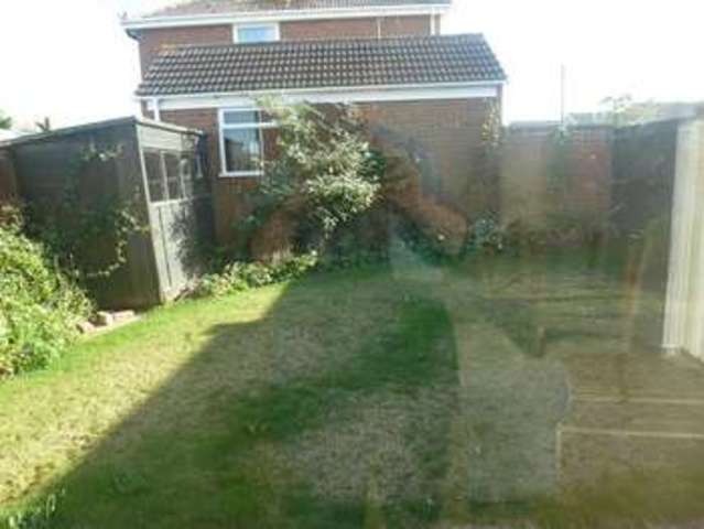  Image of 3 Bedroom Detached to rent at Oulton Broad  Lowestoft, NR33 8QB