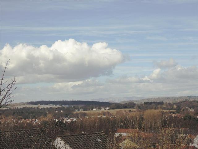  Image of 3 Bedroom Flat to rent at Corstorphine Edinburgh Edinburgh, EH4 8HW