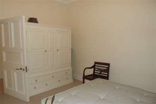  Image of 1 Bedroom Flat to rent at London, W14 0SZ