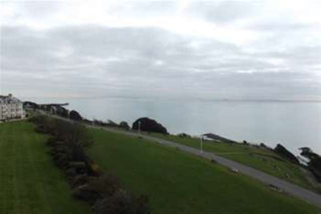  Image of 2 Bedroom Flat to rent at Folkestone, CT20 2ER