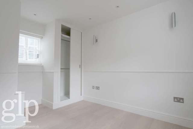  Image of 2 Bedroom Apartment to rent at Fouberts Place Soho London, W1F 7QA