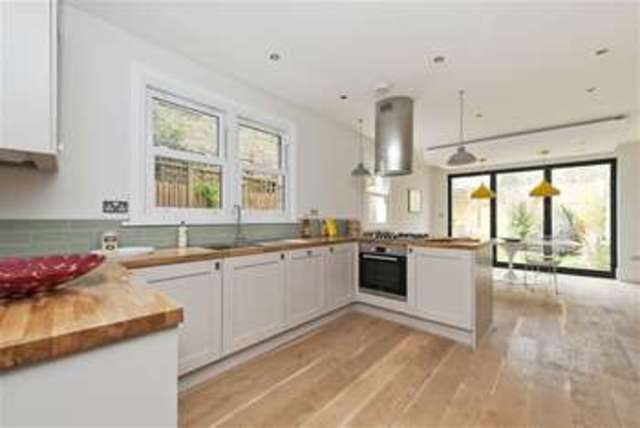  Image of 4 Bedroom Terraced for sale at West Norwood, SE27 0AE