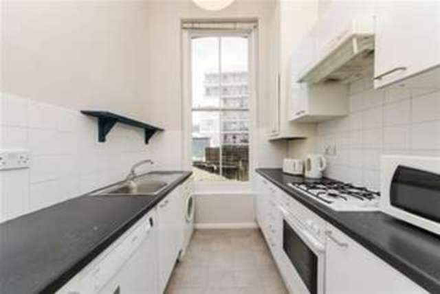  Image of 2 Bedroom Flat to rent at London, W2 5RB
