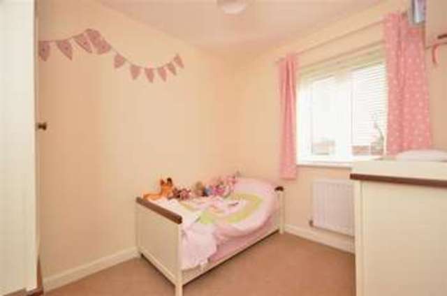  Image of 4 Bedroom Detached for sale at Bognor Regis West Sussex Bognor Regis, PO22 8BP