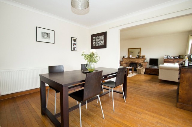  Image of 4 Bedroom Detached for sale at Soberton Southampton Hampshire, SO32 3PN