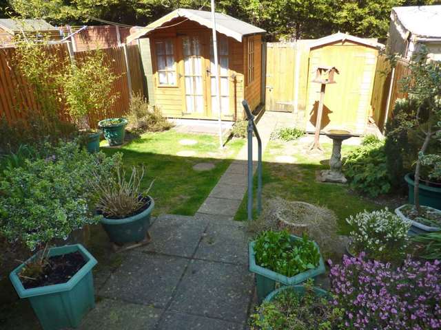  Image of 3 Bedroom Terraced for sale at Highlands Oxhey Watford, WD19 4LZ