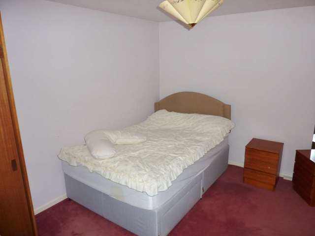  Image of 3 Bedroom Terraced for sale at Highlands Oxhey Watford, WD19 4LZ