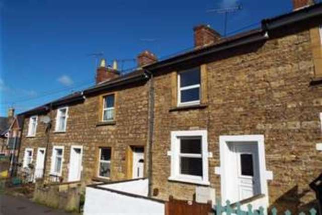  Image of 2 Bedroom Detached to rent at Yeovil, BA20 1BJ