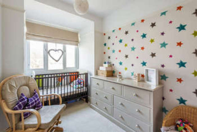  Image of 3 Bedroom Semi-Detached for sale at Kenley Surrey, CR8 5NT