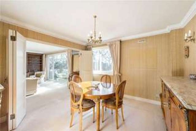  Image of 2 Bedroom Flat for sale at 6 Melbury Road Holland Park Kensington & Chelsea, W14 8LN