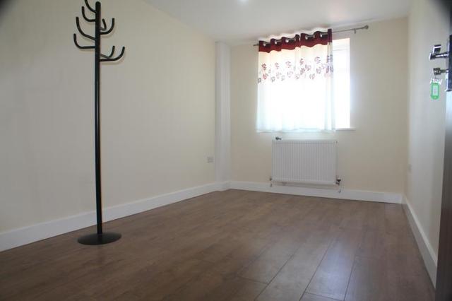 Straight Road Romford 1 Bedroom House Share To Rent Rm3