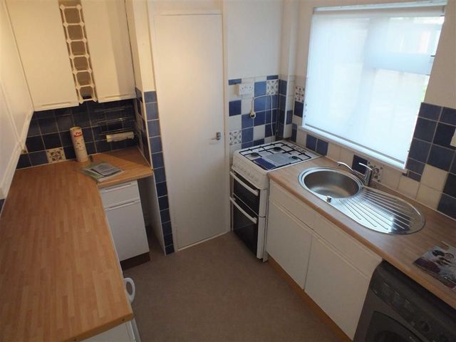  Image of 2 Bedroom Property for sale at Sycamore Grove Trowbridge Trowbridge, BA14 0JB