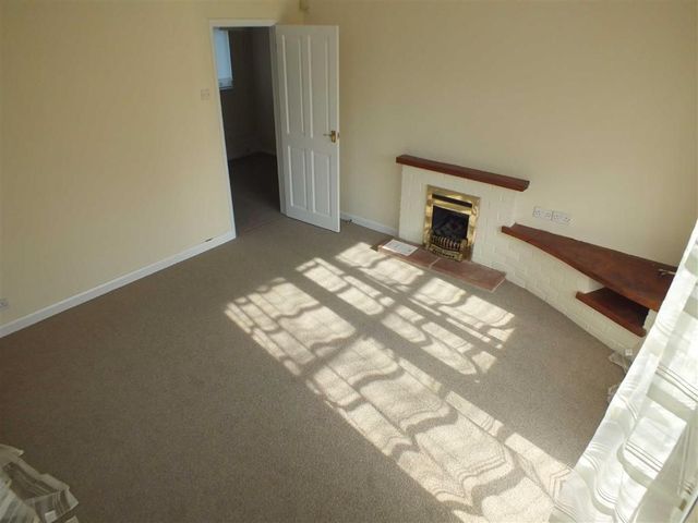  Image of 2 Bedroom Property for sale at Sycamore Grove Trowbridge Trowbridge, BA14 0JB