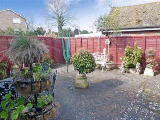  Image of 3 Bedroom End of Terrace for sale at Bognor Regis West Sussex Bognor Regis, PO21 2EW