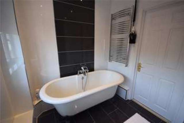  Image of 1 Bedroom House Share to rent at Waingels Road Lands End, Twyford Twyford, RG10 0UA
