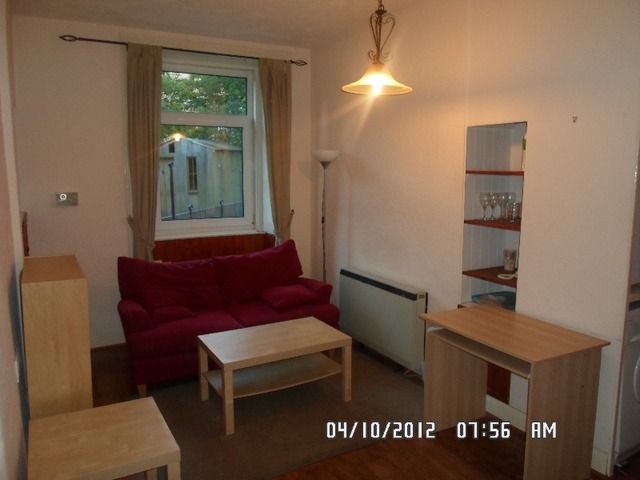  Image of 1 Bedroom Flat to rent at Polwarth Edinburgh Edinburgh, EH11 1EU
