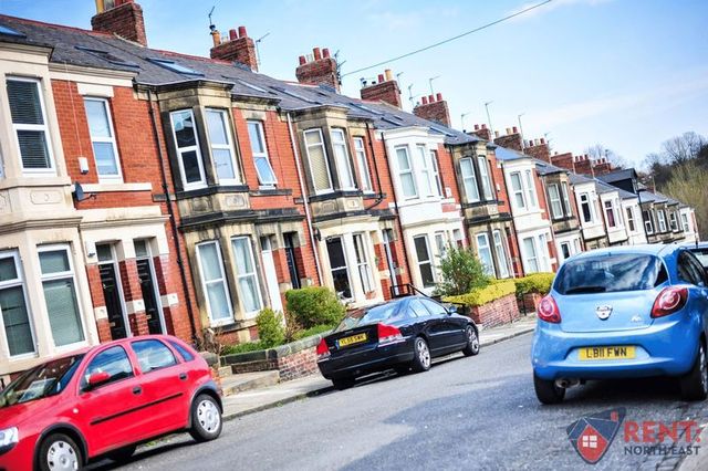  Image of 2 Bedroom Flat to rent at Wolseley Gardens Jesmond Heaton, NE2 1HR
