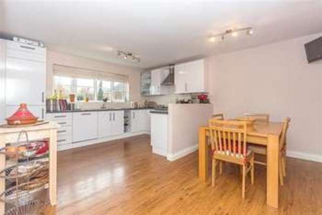  Image of 5 Bedroom Detached for sale at Yeomans Close  Astwood Bank, B96 6ET