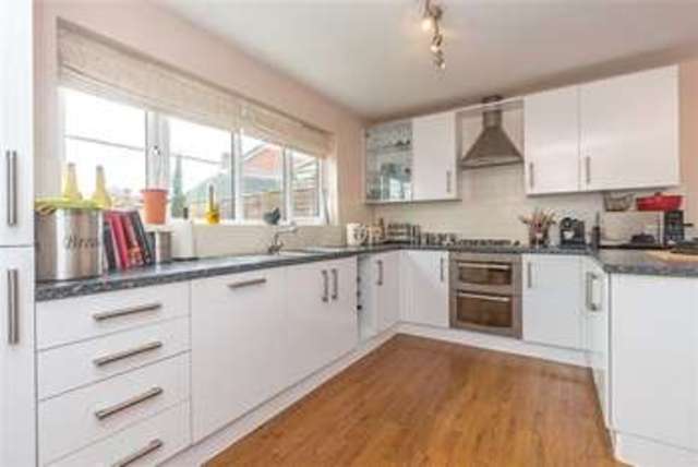  Image of 5 Bedroom Detached for sale at Yeomans Close  Astwood Bank, B96 6ET