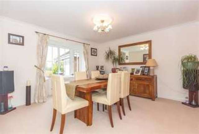  Image of 5 Bedroom Detached for sale at Yeomans Close  Astwood Bank, B96 6ET