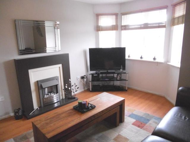  Image of 2 Bedroom Flat to rent at Linlithgow West Lothian West Lothian, EH49 6BY