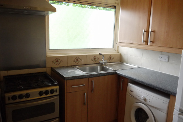  Image of 1 Bedroom Flat Share to rent at London, E1 2PL