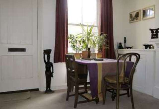  Image of 2 Bedroom Detached to rent at Canterbury, CT1 2DG