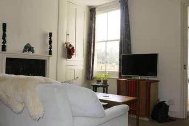  Image of 2 Bedroom Detached to rent at Canterbury, CT1 2DG