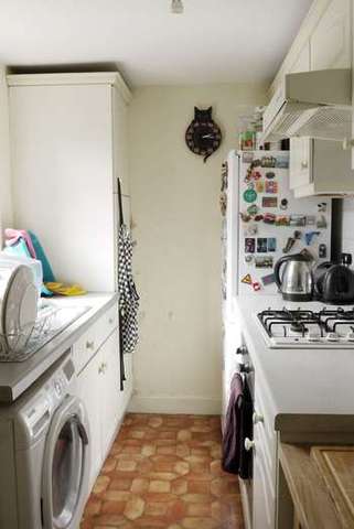  Image of 2 Bedroom Detached to rent at Canterbury, CT1 2DG