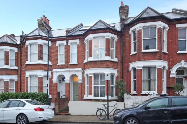  Image of 5 Bedroom Terraced for sale at Brayburne Avenue  London, SW4 6AA