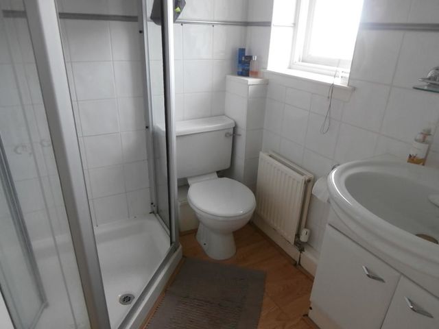  Image of 4 Bedroom Detached to rent at Linlithgow West Lothian West Lothian, EH49 6RL