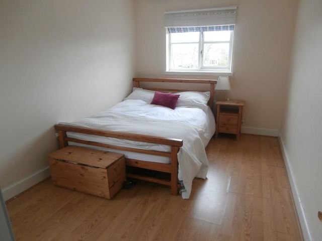  Image of 4 Bedroom Detached to rent at Linlithgow West Lothian West Lothian, EH49 6RL