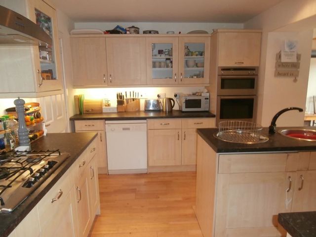  Image of 4 Bedroom Detached to rent at Linlithgow West Lothian West Lothian, EH49 6RL