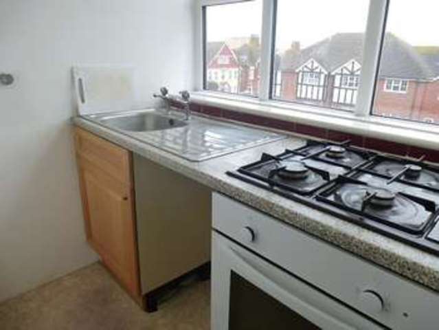  Image of Flat to rent at Bexhill On Sea, TN40 1NA