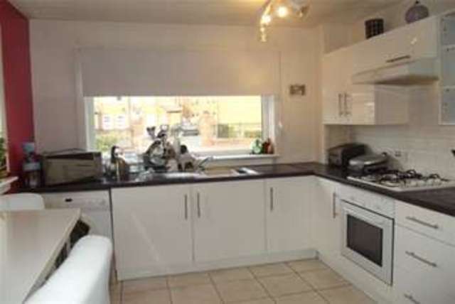  Image of 2 Bedroom Detached to rent at Glasgow, G40 2HB