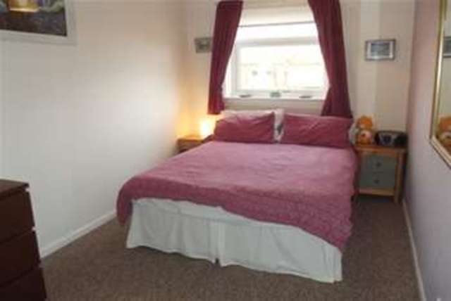  Image of 2 Bedroom Detached to rent at Glasgow, G40 2HB