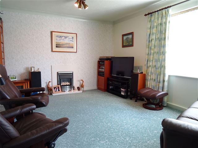  Image of 3 Bedroom Detached for sale at Coniston Way  Macclesfield, SK11 7XR