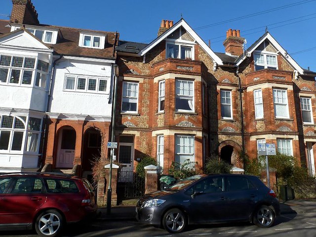  Image of Flat to rent at Guildford, GU1 4DB