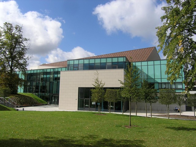  Image of Flat to rent at Guildford, GU1 4DB